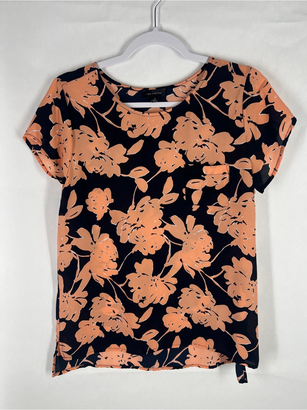 The Limited Chiffon Peach Floral Short Sleeve Top‎ Navy Size M